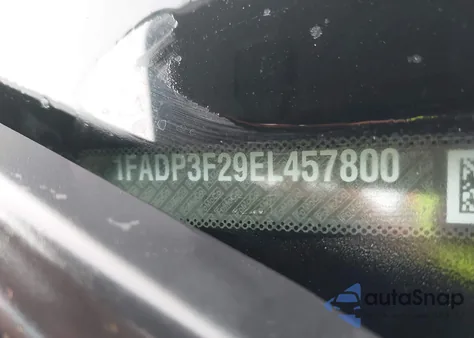 2014 Ford Focus Se z USA, uszkodzony, nr VIN 1FADP3F29EL457800